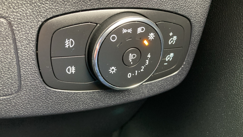 Ford Puma 1.0 EcoBoost Hybrid mHEV Titanium 5dr Petrol Hatchback